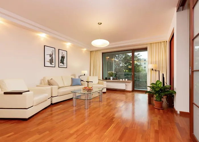 Warsaw City Center Exclusive By Renters Prestige
