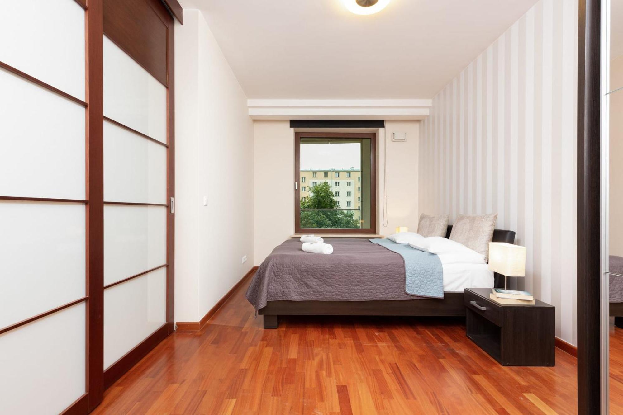 Center Exclusive By Renters Prestige Apartament