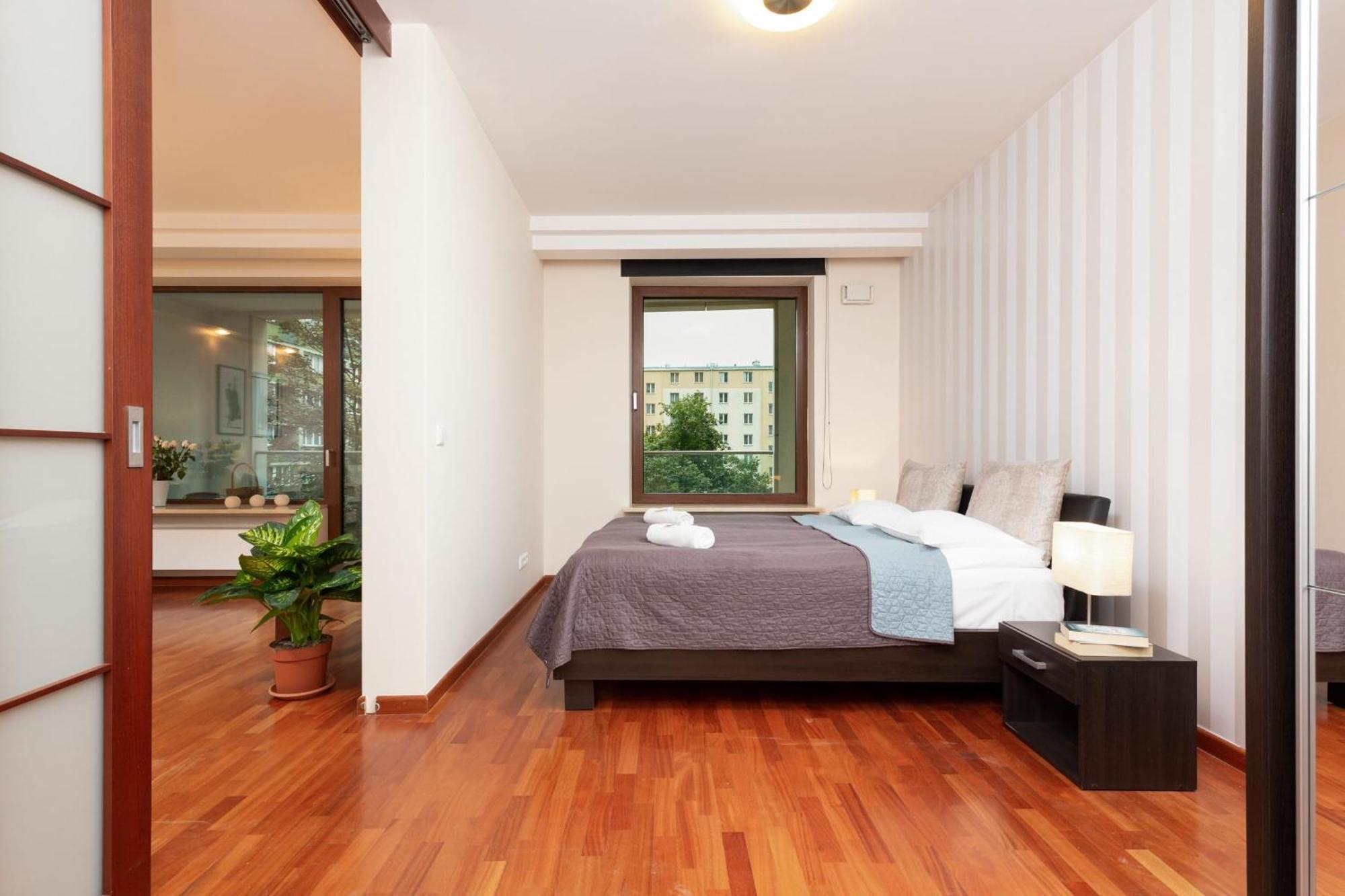 Center Exclusive By Renters Prestige Apartament