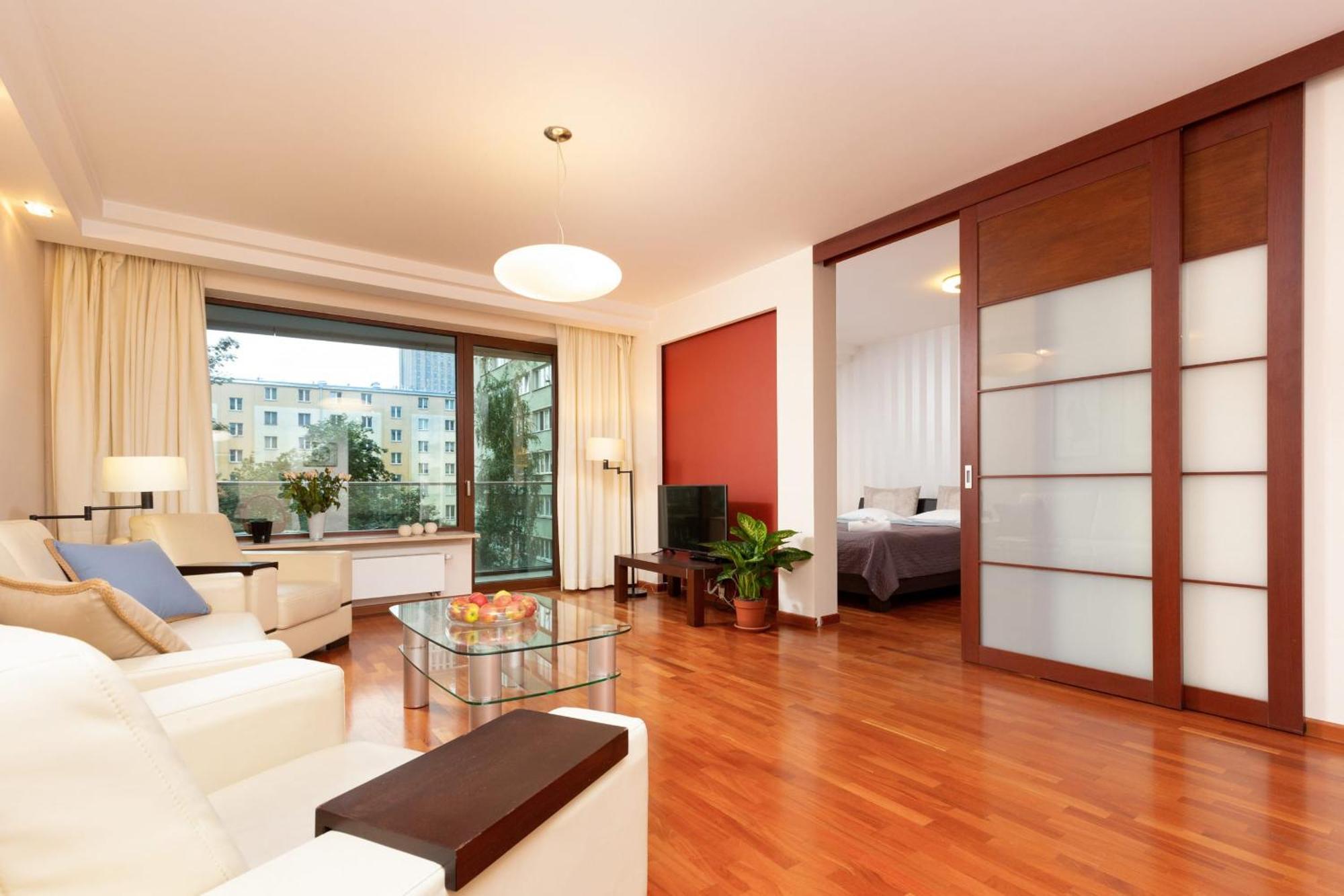 Center Exclusive By Renters Prestige Warszawa